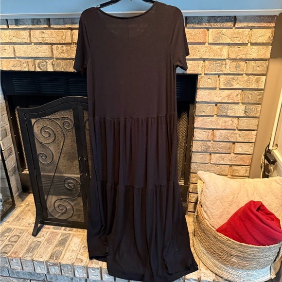 Zenana tiered long knit dress, black, size Large, EUC - Picture 3 of 3